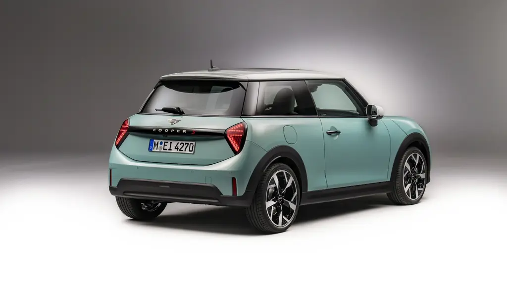 MINI Cooper 135kW E Classic 41kWh 3dr Auto